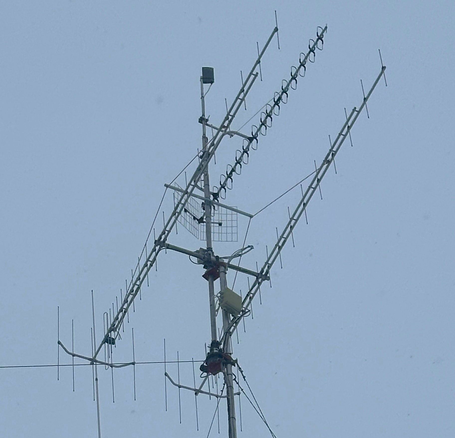 2 x XmuX 25Y DAB+ ExcelenT in Germany